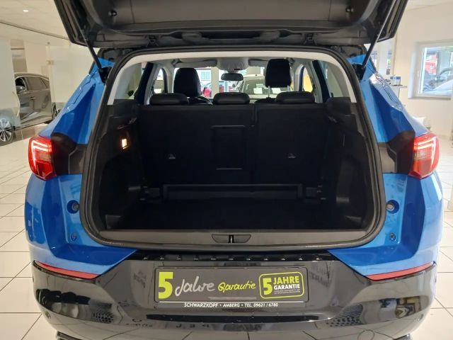 Opel Grandland X 1.2 Turbo