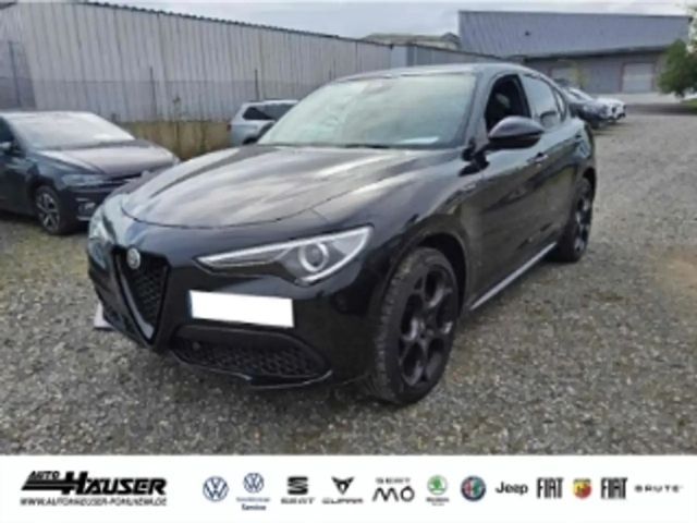 Alfa Romeo Stelvio AT8 Q4 Turbo Veloce