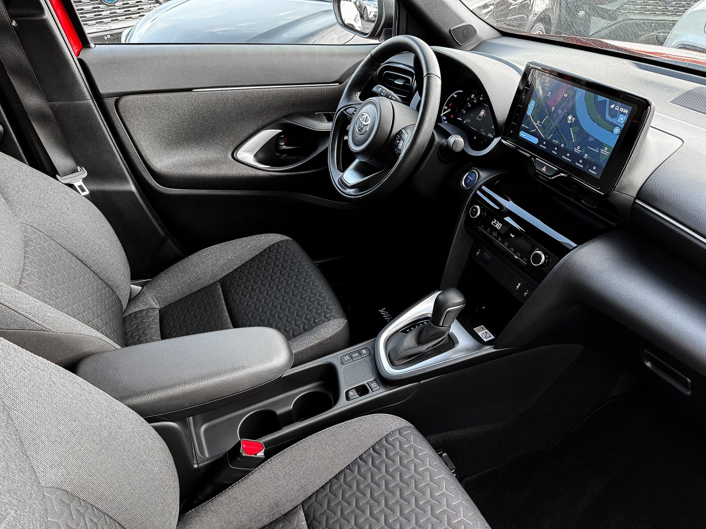 Toyota Yaris Cross 5-deurs Team D