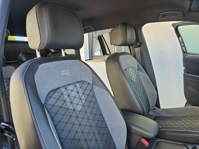 Volkswagen Tiguan DSG IQ.Drive R-Line