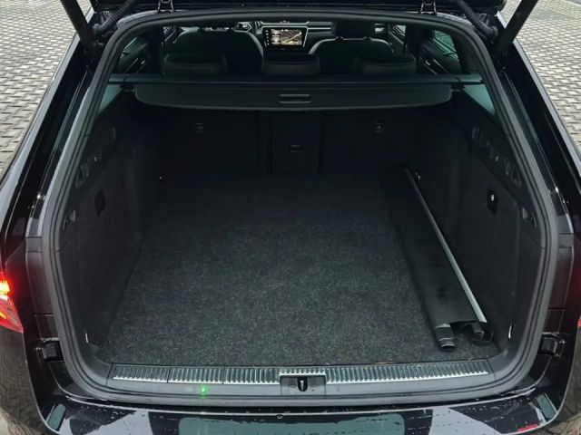 Skoda Superb Combi iV