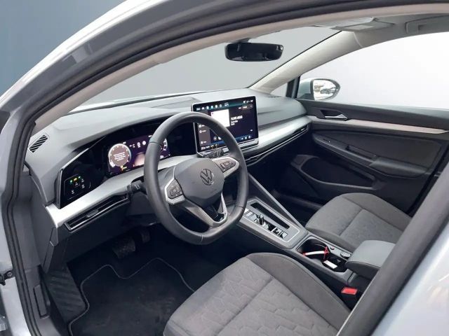 Volkswagen Golf 1.5 TSI DSG Life