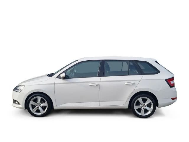 Skoda Fabia 1.0 TSI Active Combi