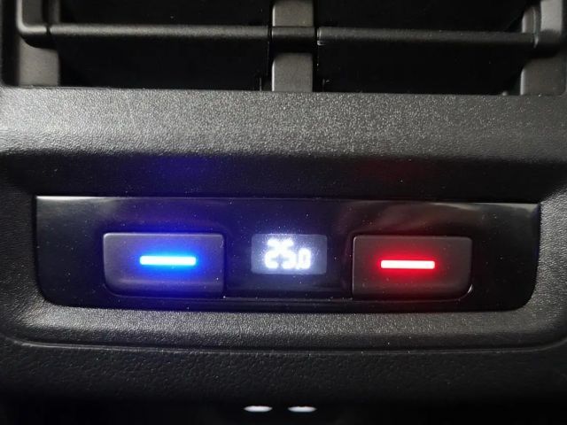 Volkswagen Golf DSG Golf VIII Variant