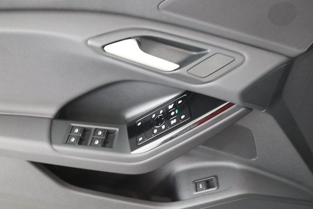 Audi Q6 e-tron SUV e-tron Audi Q6 SUV e-tron