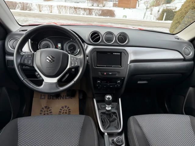 Suzuki Vitara AllGrip GL Hybrid Shine