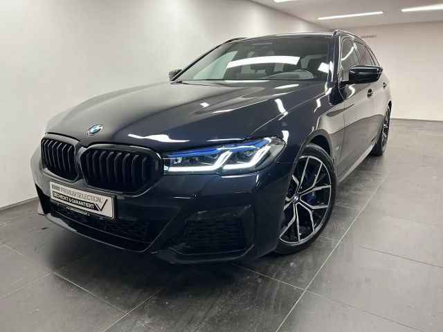 BMW 530 530d M-Sport Touring xDrive