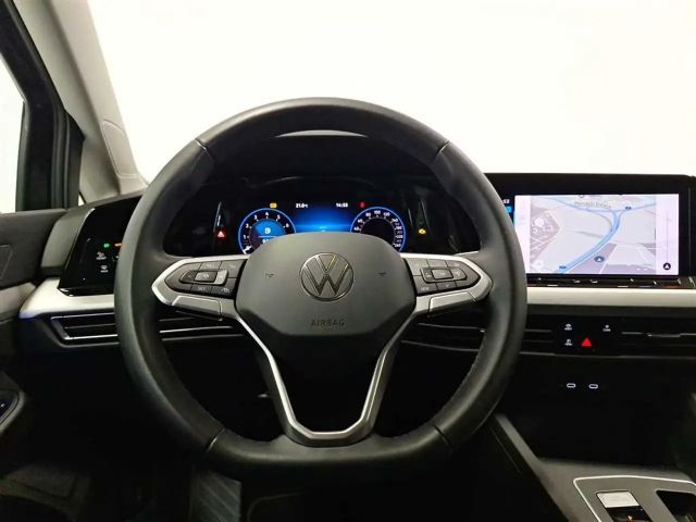 Volkswagen Golf 1.5 eTSI DSG Life