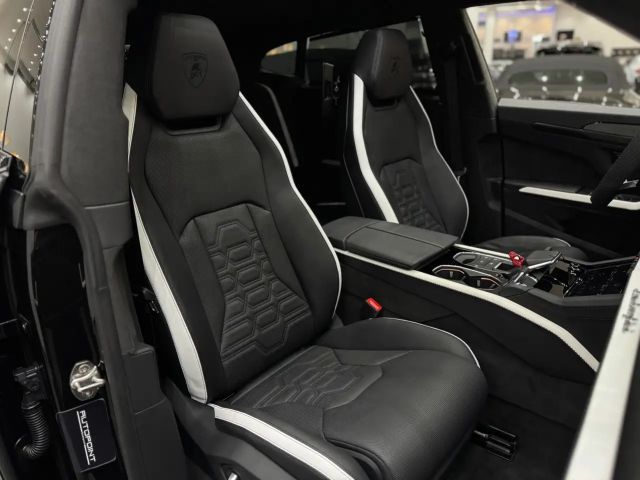 Lamborghini Urus SE *Bang&Olufsen*Massage*Fond-Entertainment*AHK*