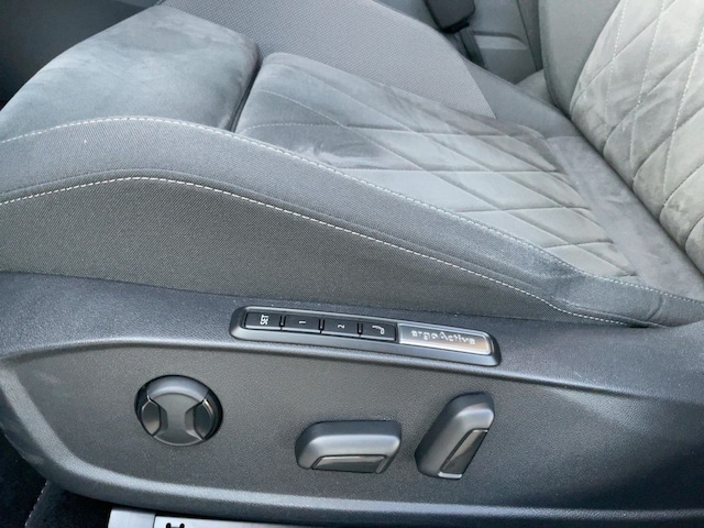 Volkswagen Golf 1.5 TSI Golf VIII Style