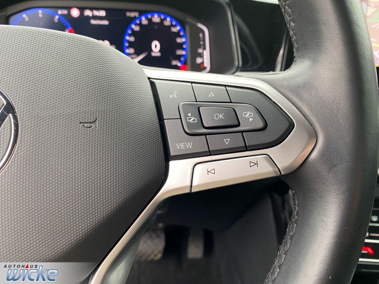 Volkswagen T-Roc 1.5 TSI DSG Style