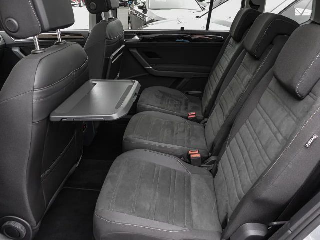 Volkswagen Touran 1.5 TSI DSG Highline