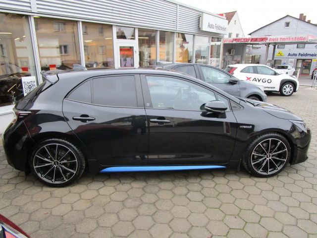 Toyota Corolla Hybride Team D