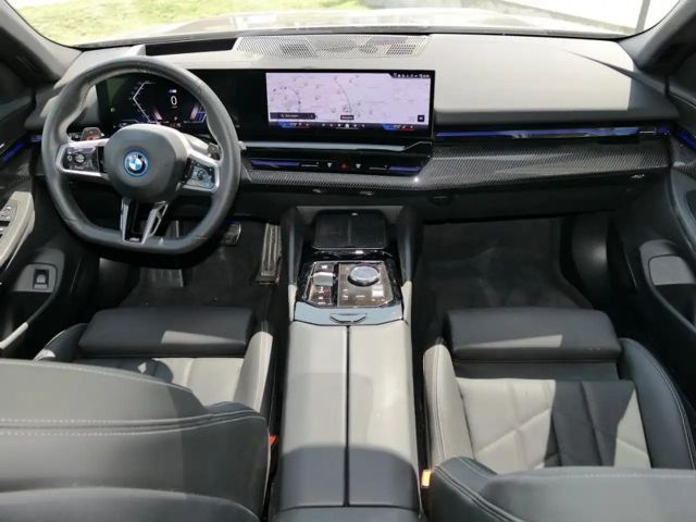 BMW 530 530e M-Sport Touring