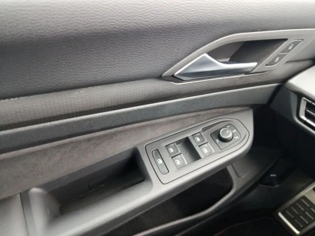 Volkswagen Golf 2.0 TSI GTI Golf VIII