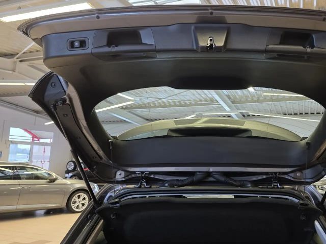 Mercedes-Benz B 180 Progressive