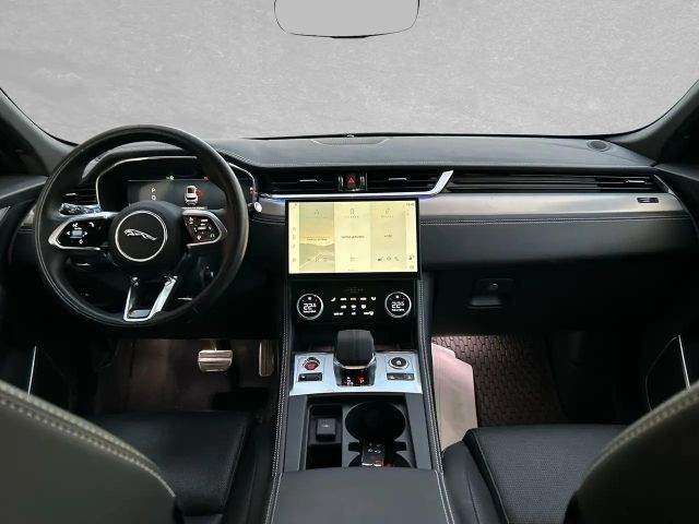 Jaguar F-Pace AWD D300 R-Dynamic