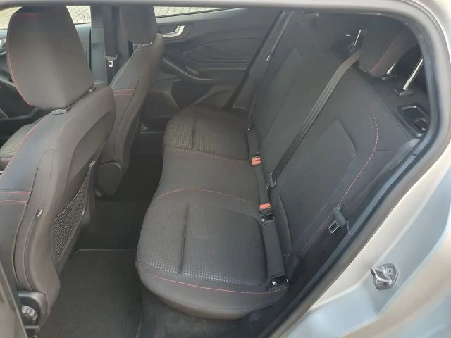 Ford Focus ST Line Wagon