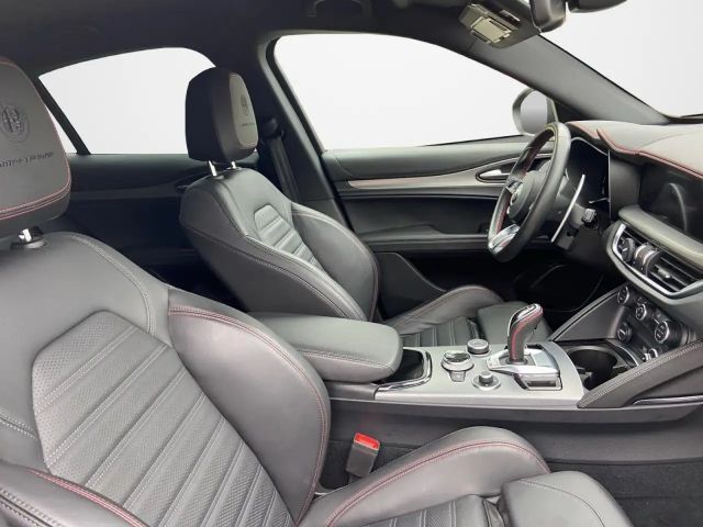 Alfa Romeo Stelvio Q4