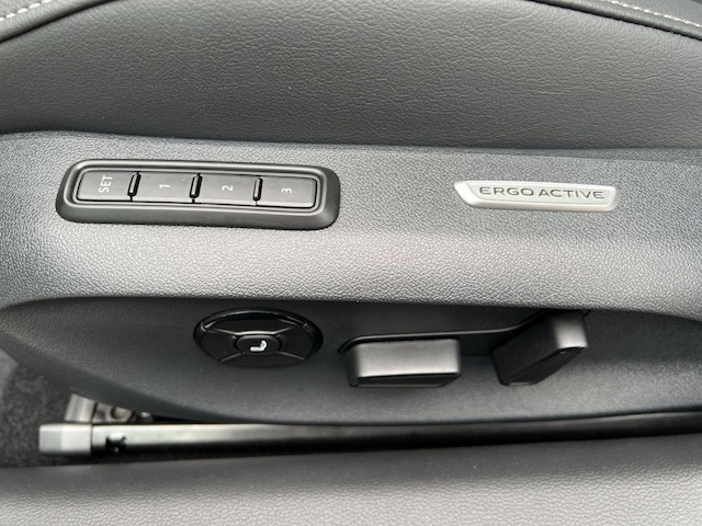 Volkswagen Passat 2.0 TDI R-Line Variant