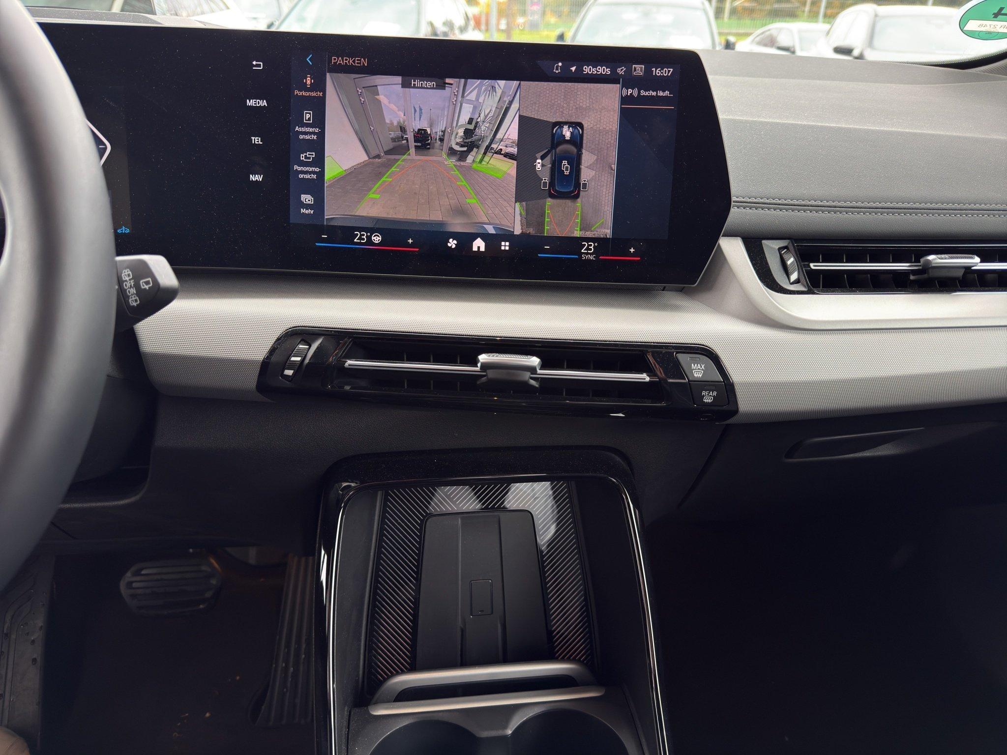 BMW 216 216i Active Tourer