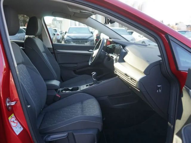 Volkswagen Golf 1.0 TSI Golf VIII Move