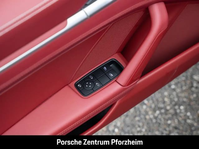 Porsche 992 4 Carrera Coupé GTS