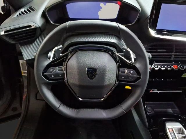 Peugeot 2008 1.2 136 A llure LED+SHZ+KlimaA+PDC+Facelift