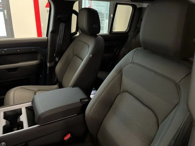 Land Rover Defender 110 AWD D250 S