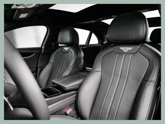 Bentley Flying Spur V8