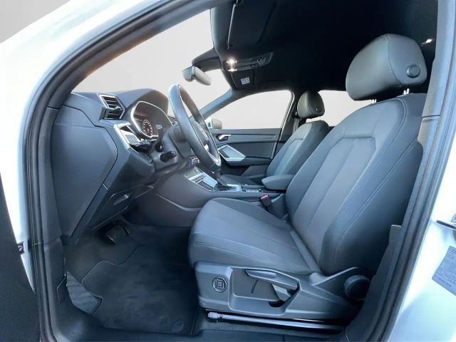 Audi Q3 35 TFSI S-Line