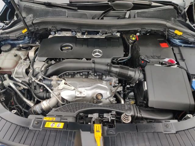 Mercedes-Benz GLA 250 4MATIC Progressive