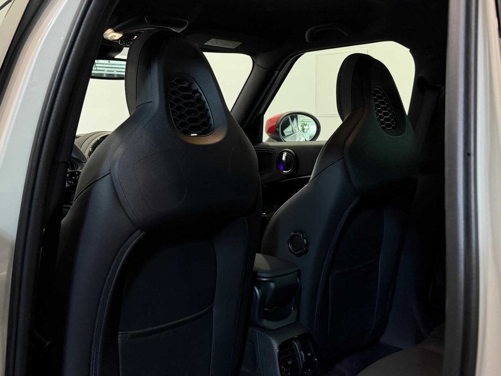 MINI John Cooper Works Countryman John Cooper Works