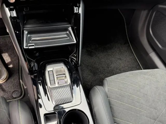 Peugeot 2008 GT-Line Hybrid