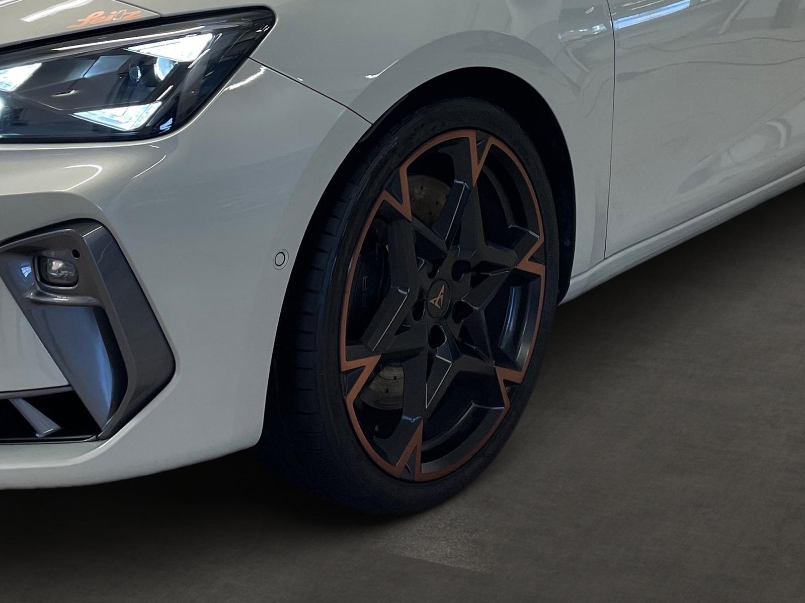 Cupra Leon 2.0 TSI 4Drive Sportstourer VZ