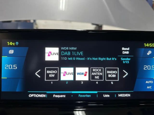 Peugeot E-2008 Allure Pack