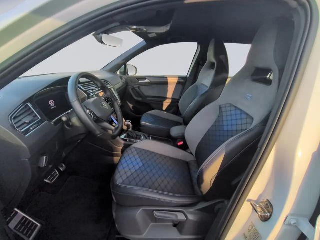 Volkswagen Tiguan R MATRIX+DCC+ACC+SHZ
