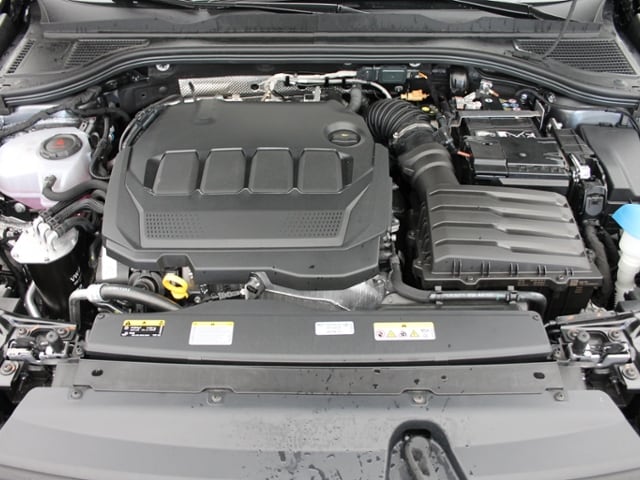 Volkswagen Passat 2,0 l TDI SCR 110 kW (150 PS) 7-Gang-Doppelkupplungsgetrie KLIMA LED NAVI ALU