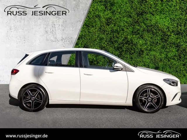 Mercedes-Benz B 180 Progressive Sedan