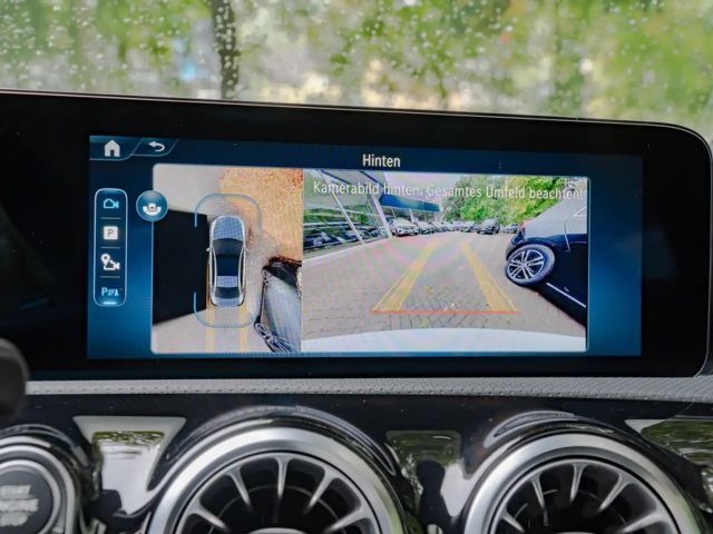 Mercedes-Benz A 35 AMG 4MATIC AMG Line