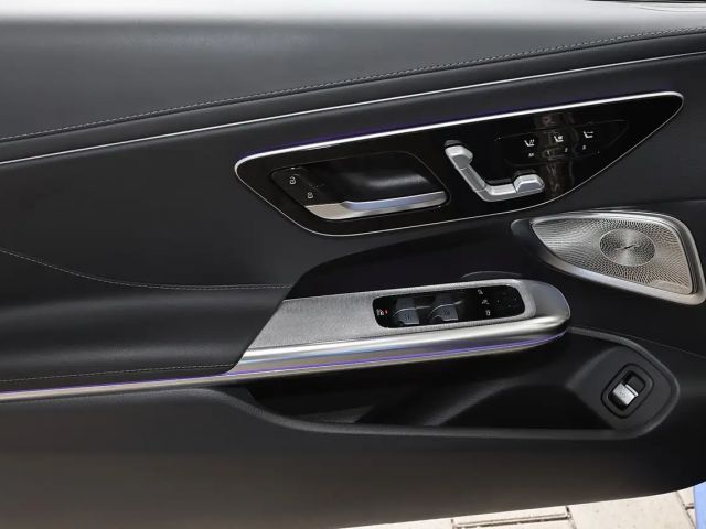 Mercedes-Benz CLE 300 4MATIC AMG Line