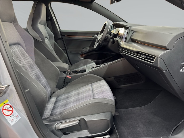 Volkswagen Golf 2.0 TDI DSG GTD