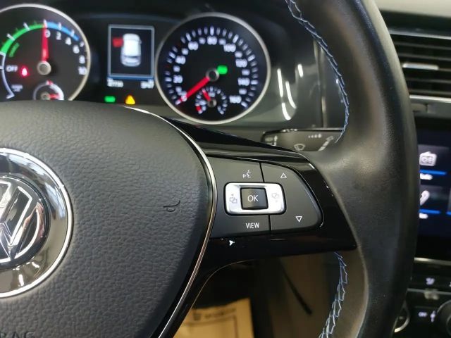 Volkswagen Golf e-Golf