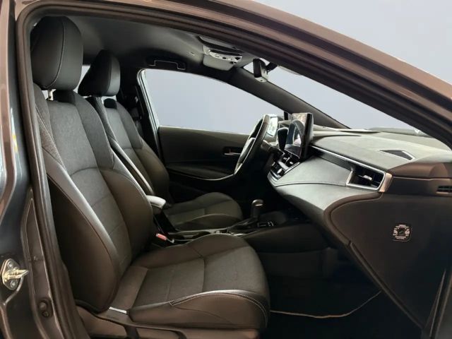 Toyota Corolla Hybride Team D