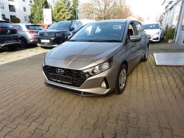 Hyundai i20 APPLE SHZ LHZ KAMERA TEMPOMAT