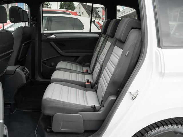 Volkswagen Touran DSG R-Line