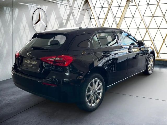 Mercedes-Benz A 250 A 250 e Hatchback