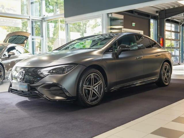 Mercedes-Benz EQE 300 AMG Line Sedan