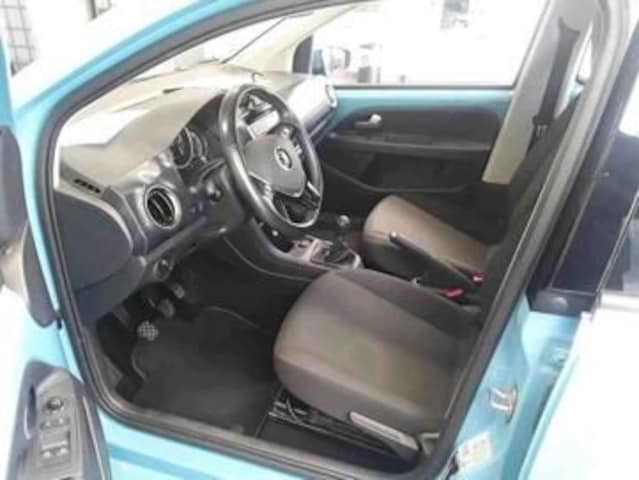 Volkswagen up! Move Move up!