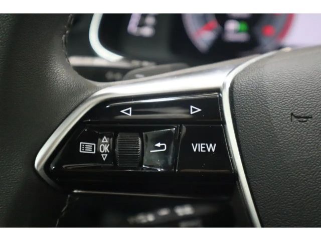 Audi A6 45 TFSI Avant Quattro S-Line